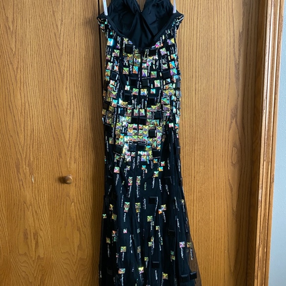 Prom Dress - Picture 2 of 7